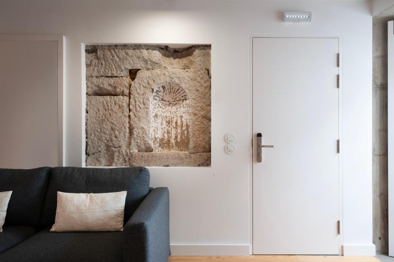 Angra + Apartment *