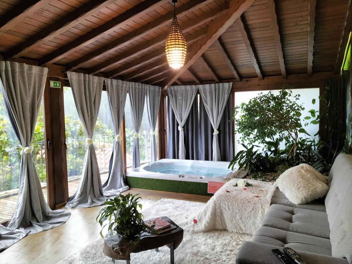 Holiday park Casa Favo De Mel - Jacuzzi Privado & Lareira - Piscina