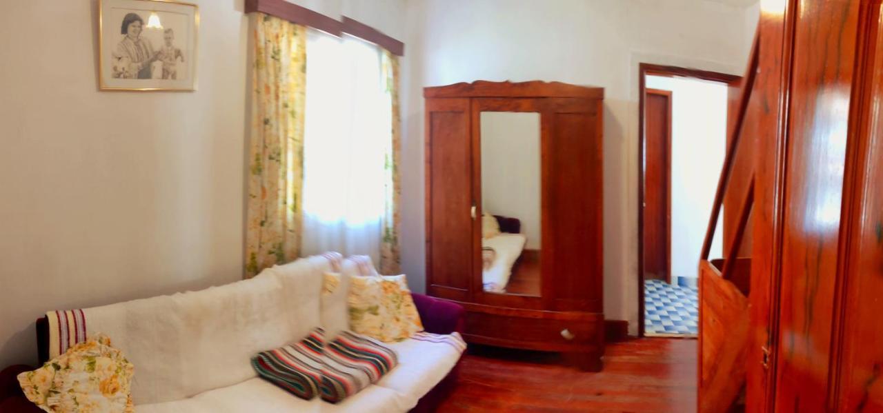 Casa Da Avo Rosa Homestay *