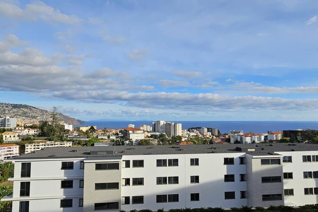 Apartment Vista Mar - Ac, Parking And Pool Funchal (Madeira)