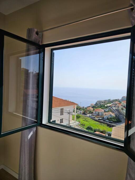 Pedreira Apartment *