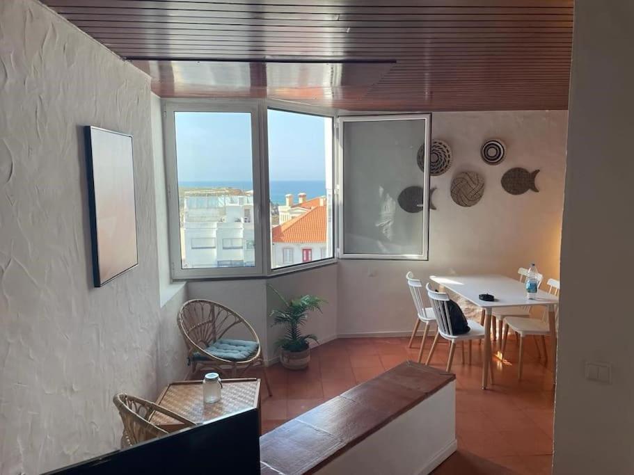 Muito Acolhedor Com Vista De Mar * Colares