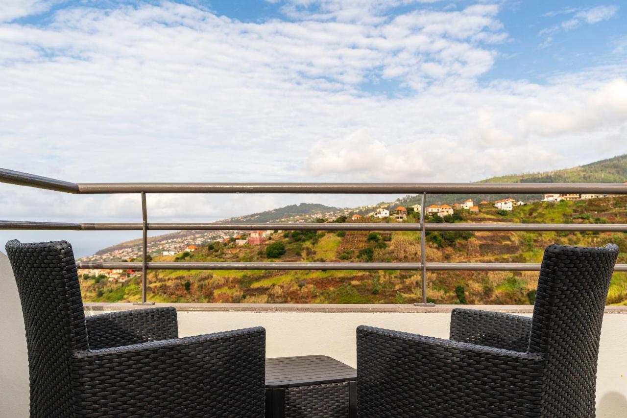 Ribeiro's House, New With Amazing Sunsets * Arco da Calheta (Madeira)
