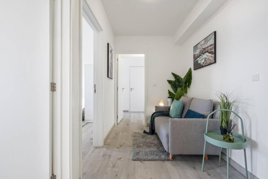 Super Platinum Apartment *