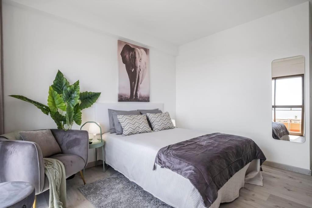 Super Platinum Apartment