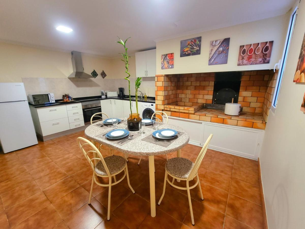 Getaway In Santana Center Terrace With Views Near Levadas And Hiking Trails Pico Ruivo Holiday home