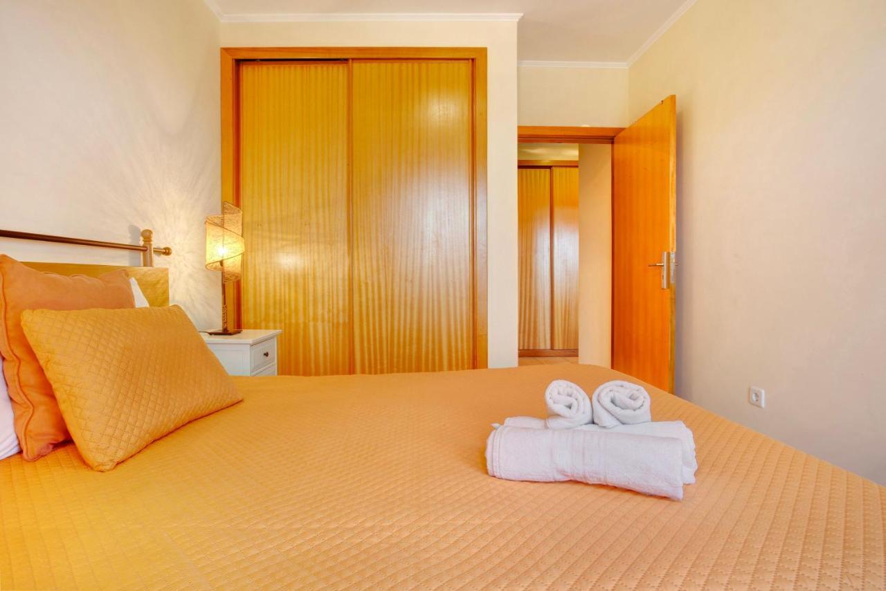 Holiday home Energia Dourada -