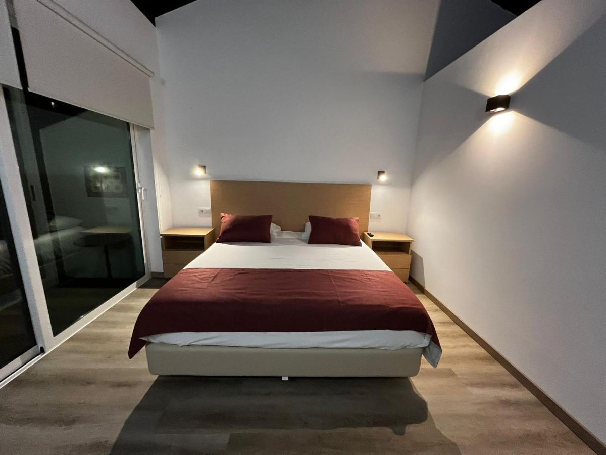 Local Monte Horeb Hostel Nadadouro