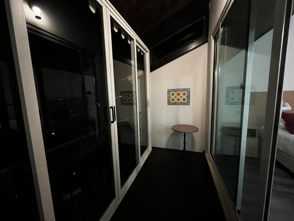 Hostel Local Monte Horeb Nadadouro