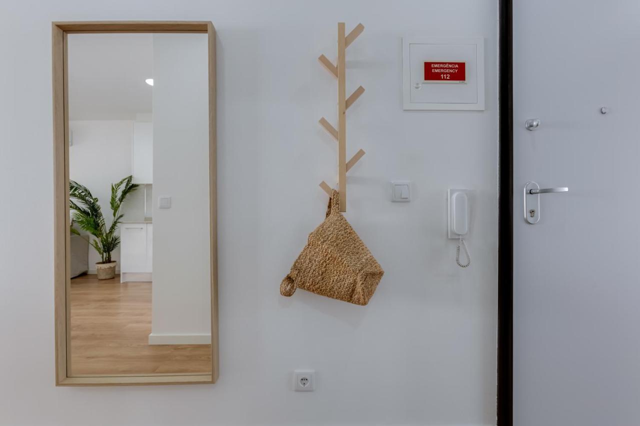 T2 Rosa Dos Ventos, A/c & Terrace - Casas & Papeis Appartement Armação de Pêra
