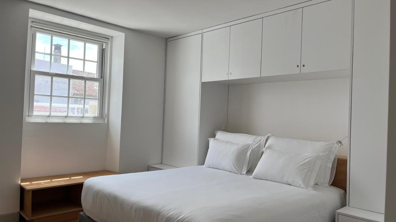 Hostel Matriz 55, & Ponta Delgada (Sao Miguel)