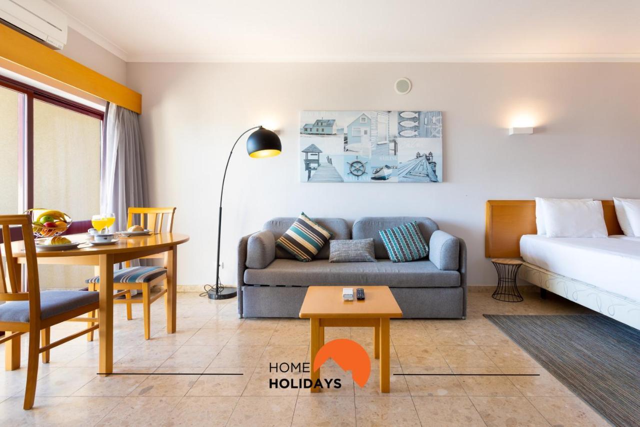 #198 Club Mar By Holidays Apartment