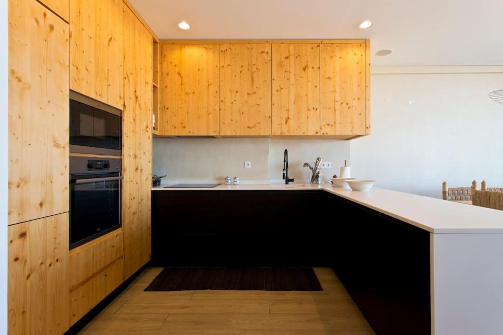 Boutique Rentals- Al Mar Beachfront * Povoa de Varzim