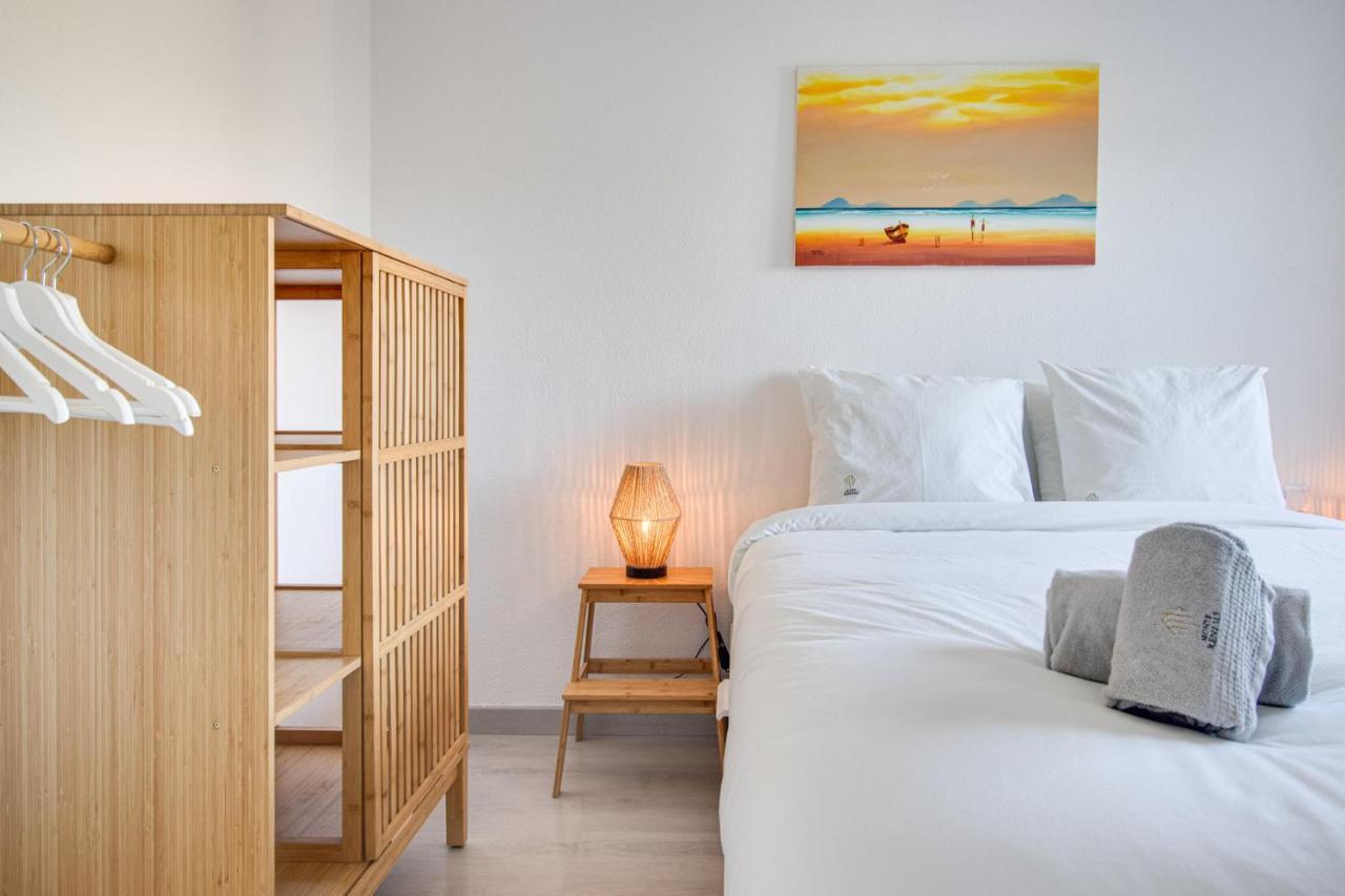 Apartment Lovely 3bd 150m Ocean View Ac Wi-fi Balcony *