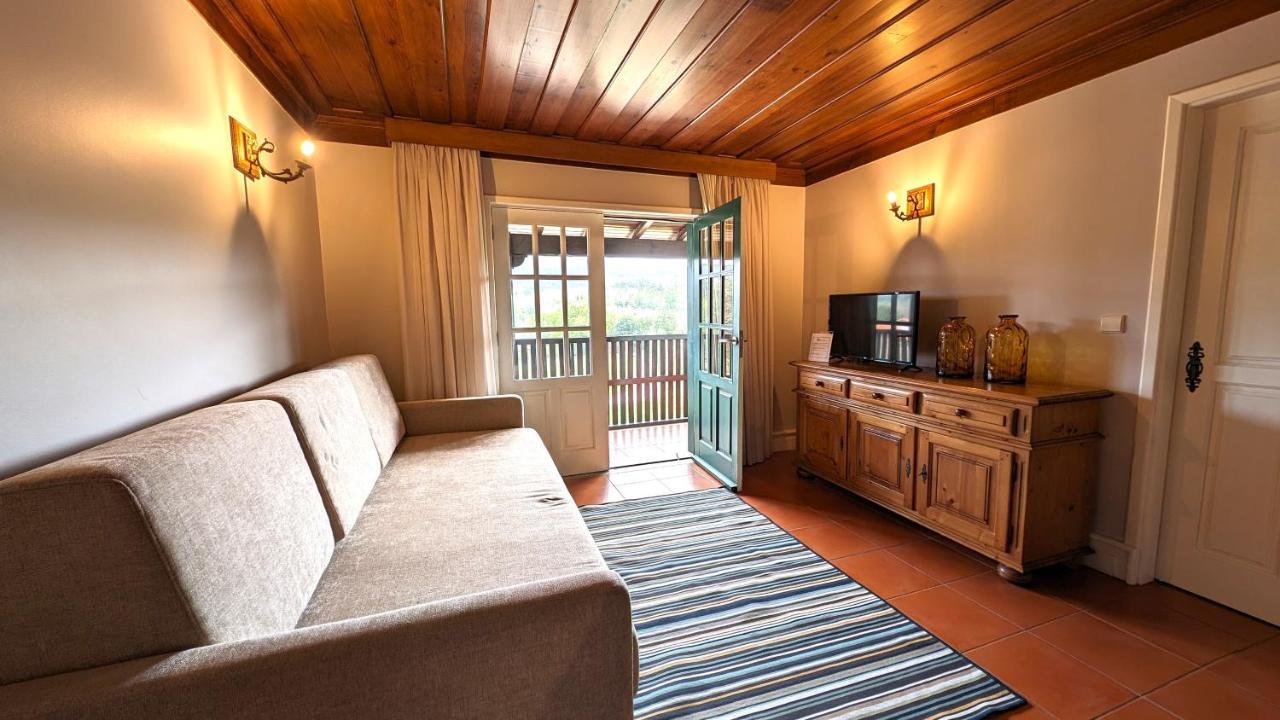 Farm stay Quinta Do Burgo - Nature *