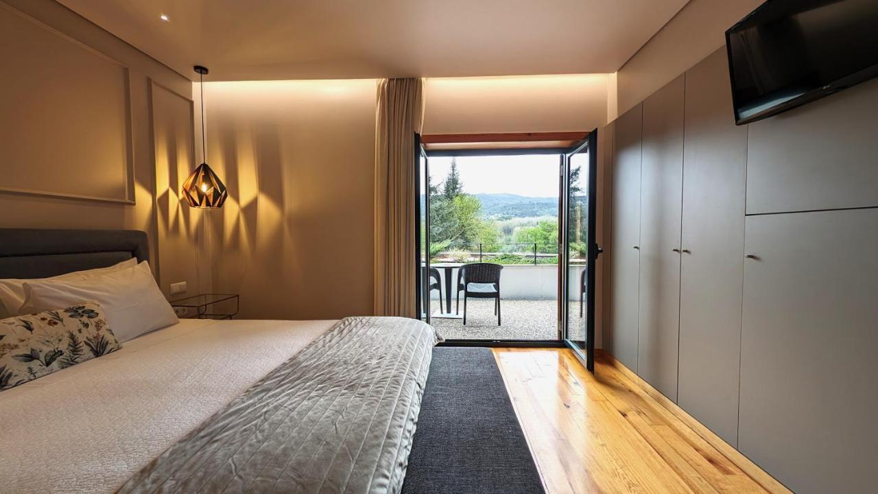 Farm stay Quinta Do Burgo - Nature *