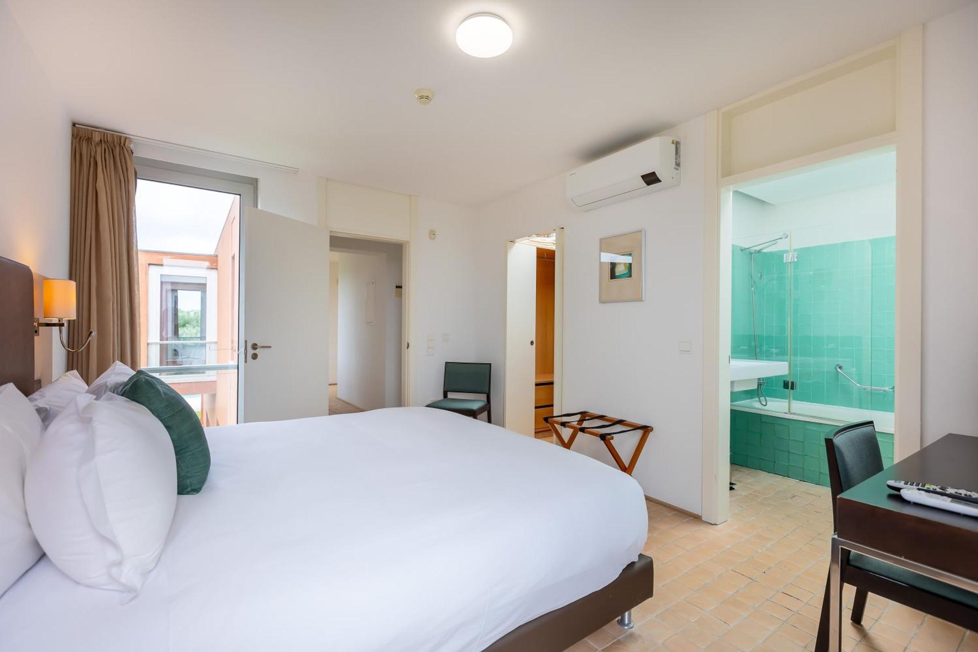 Resort Bom Sucesso 5*