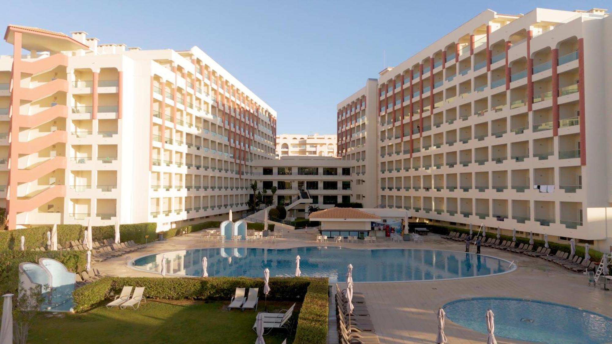 Ukino Palmeiras Village 4* Armação de Pêra