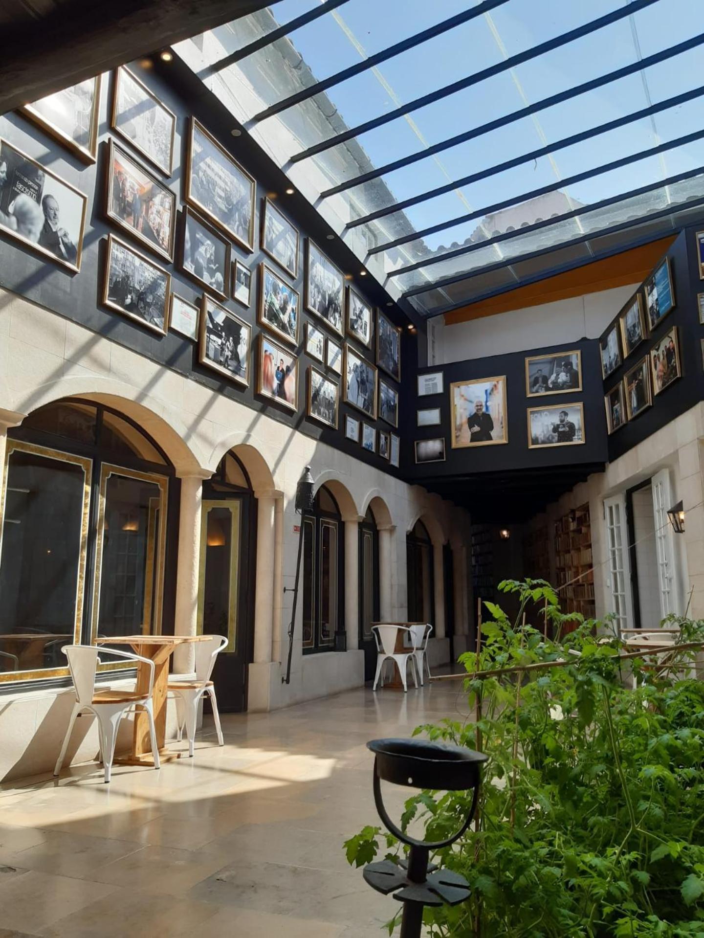 The Literary Man Hotel Obidos