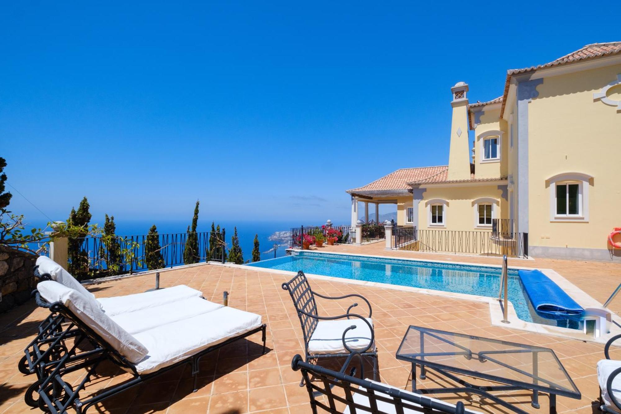 Palheiro Village Holiday park 5*