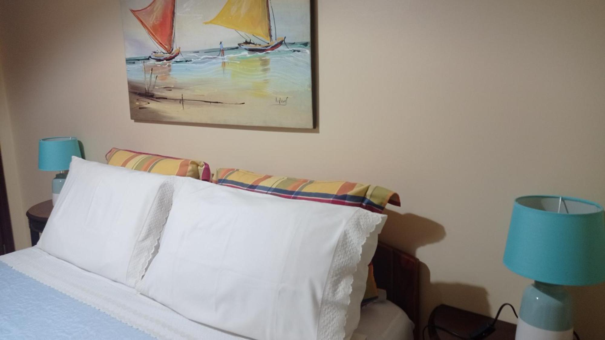Ti Laura Praia Apartment *