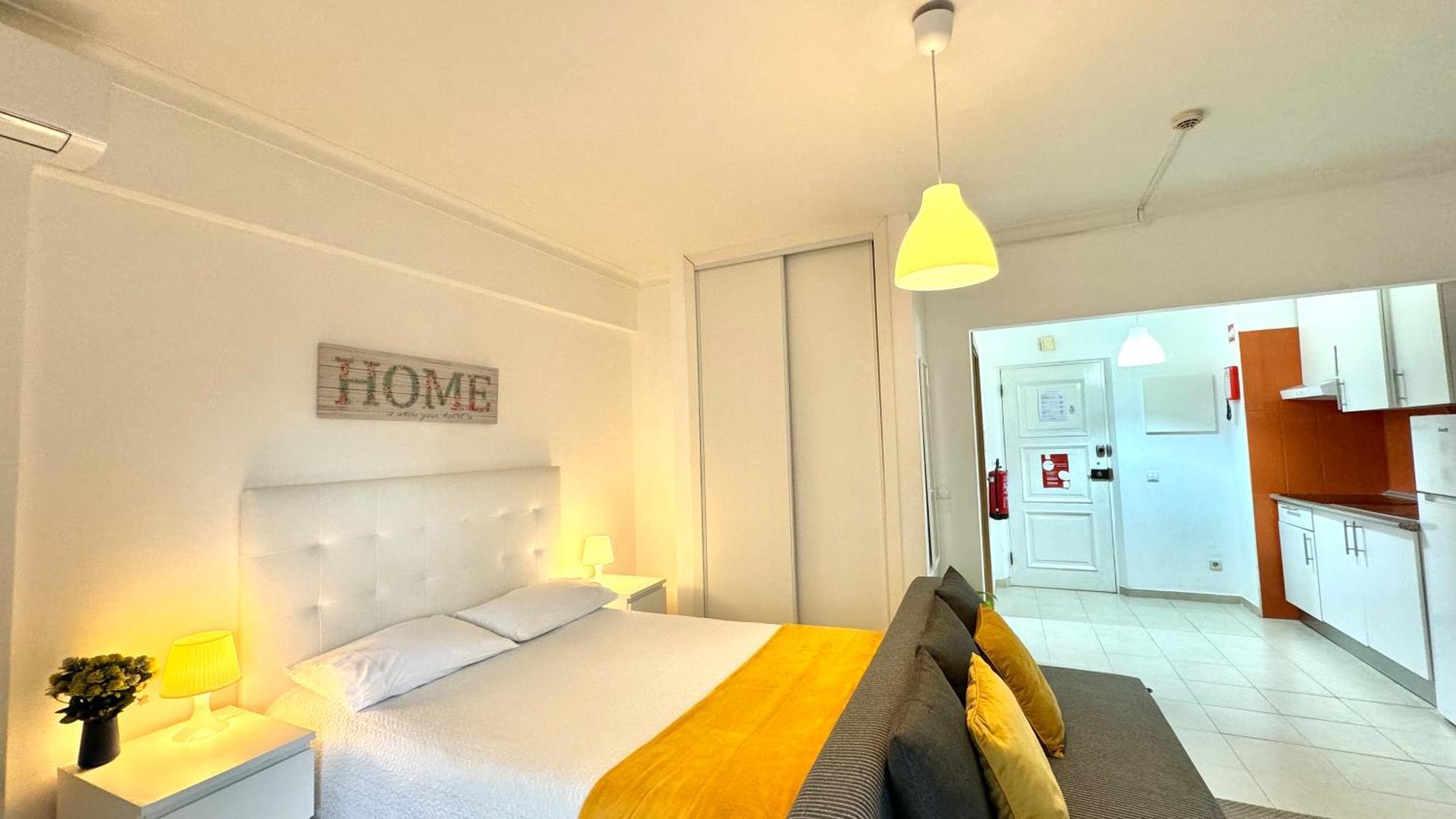 Apartment Casa Dos Arcos: Charming Seaside With Pools Portimao