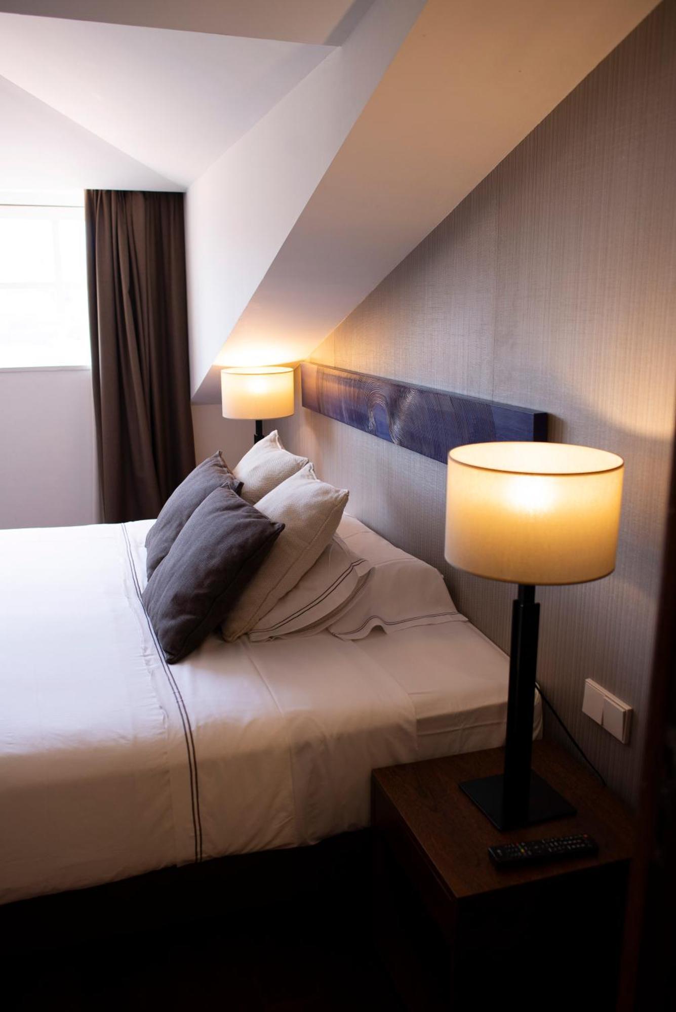 Carris Ribeira Hotel