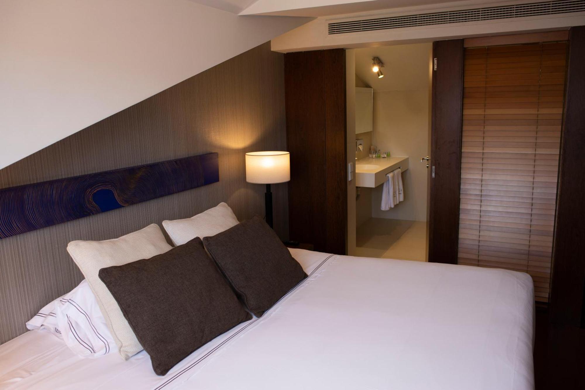 Carris Ribeira Hotel 4*