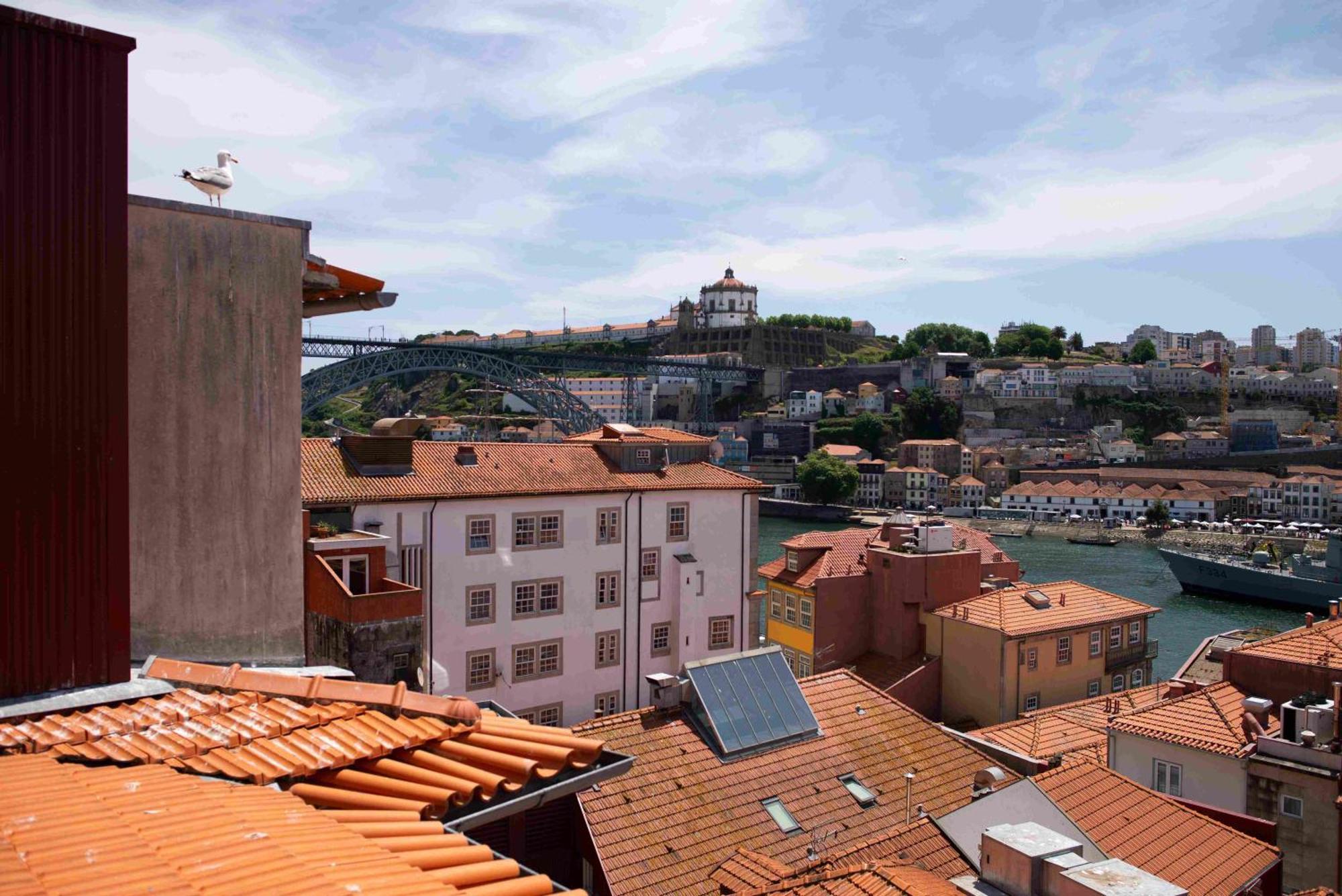 Hotel Carris Ribeira 4*