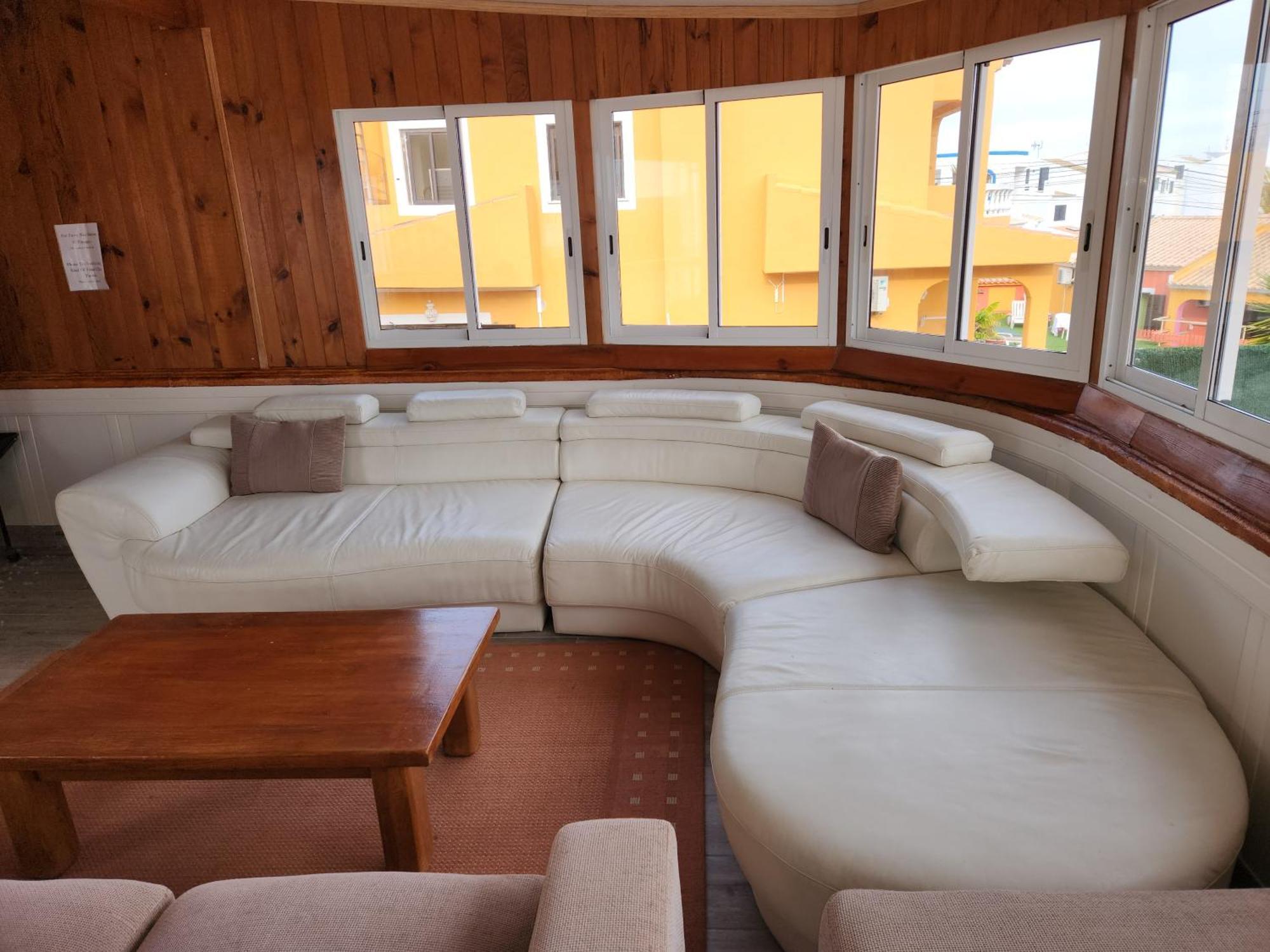 Ocean View Bed & Breakfast Lagos