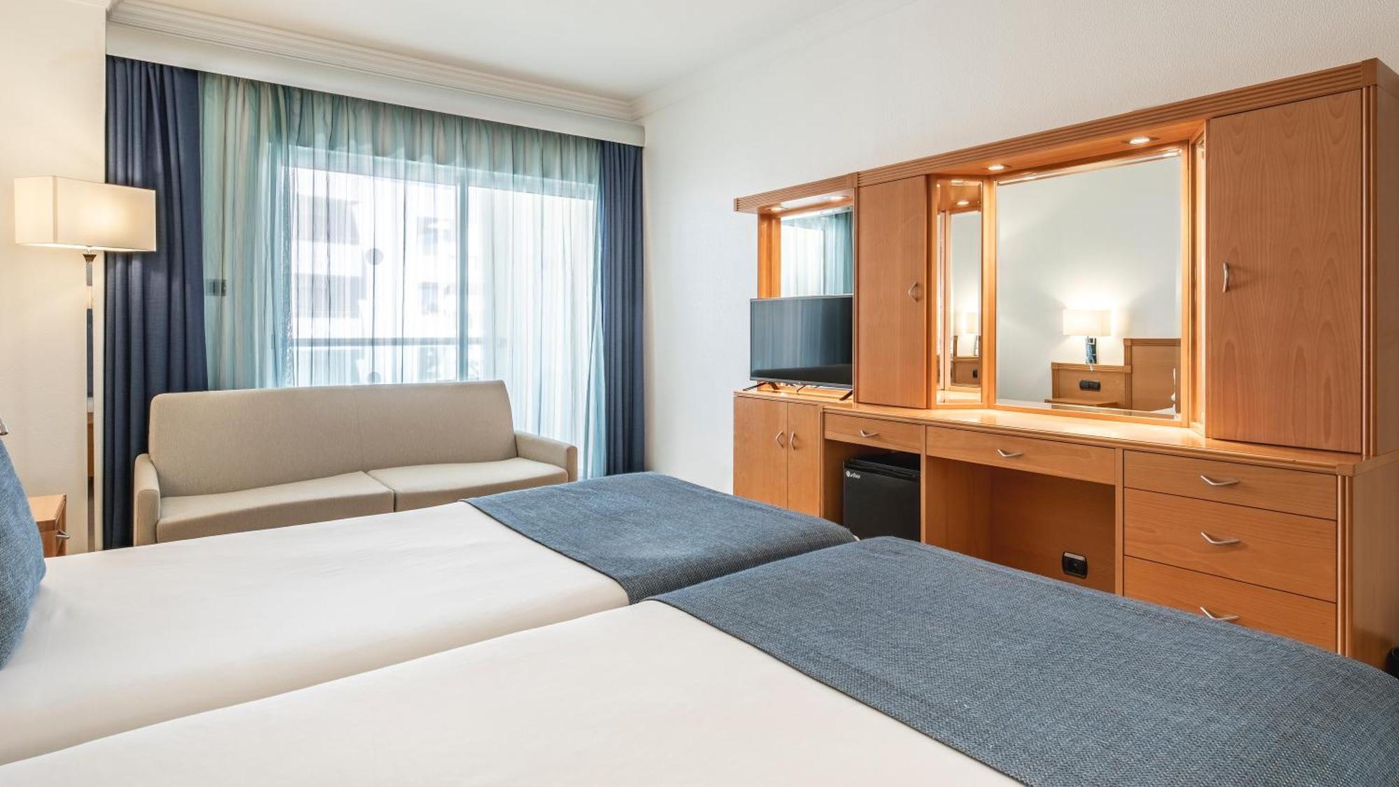 Hotel Ukino Palmeiras Village 4*