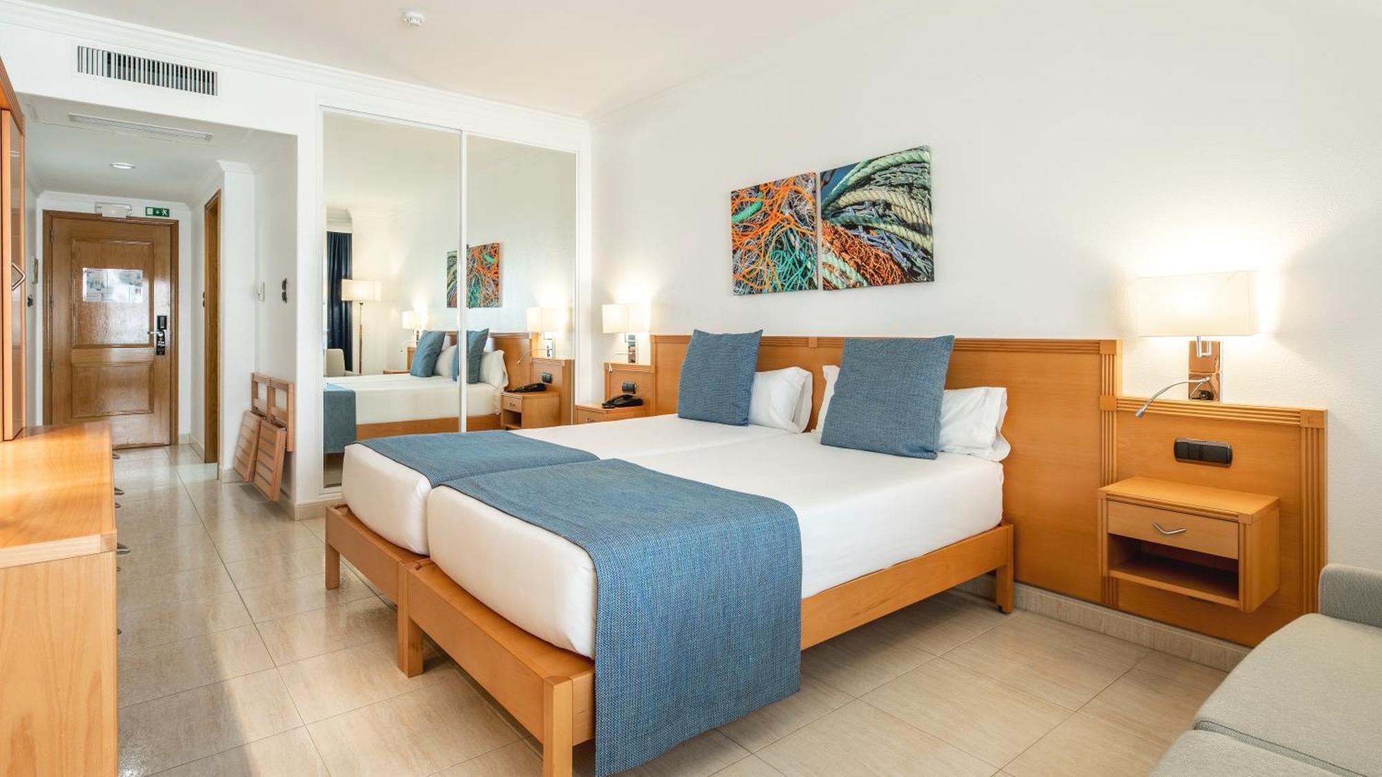 Hotel Ukino Palmeiras Village 4*