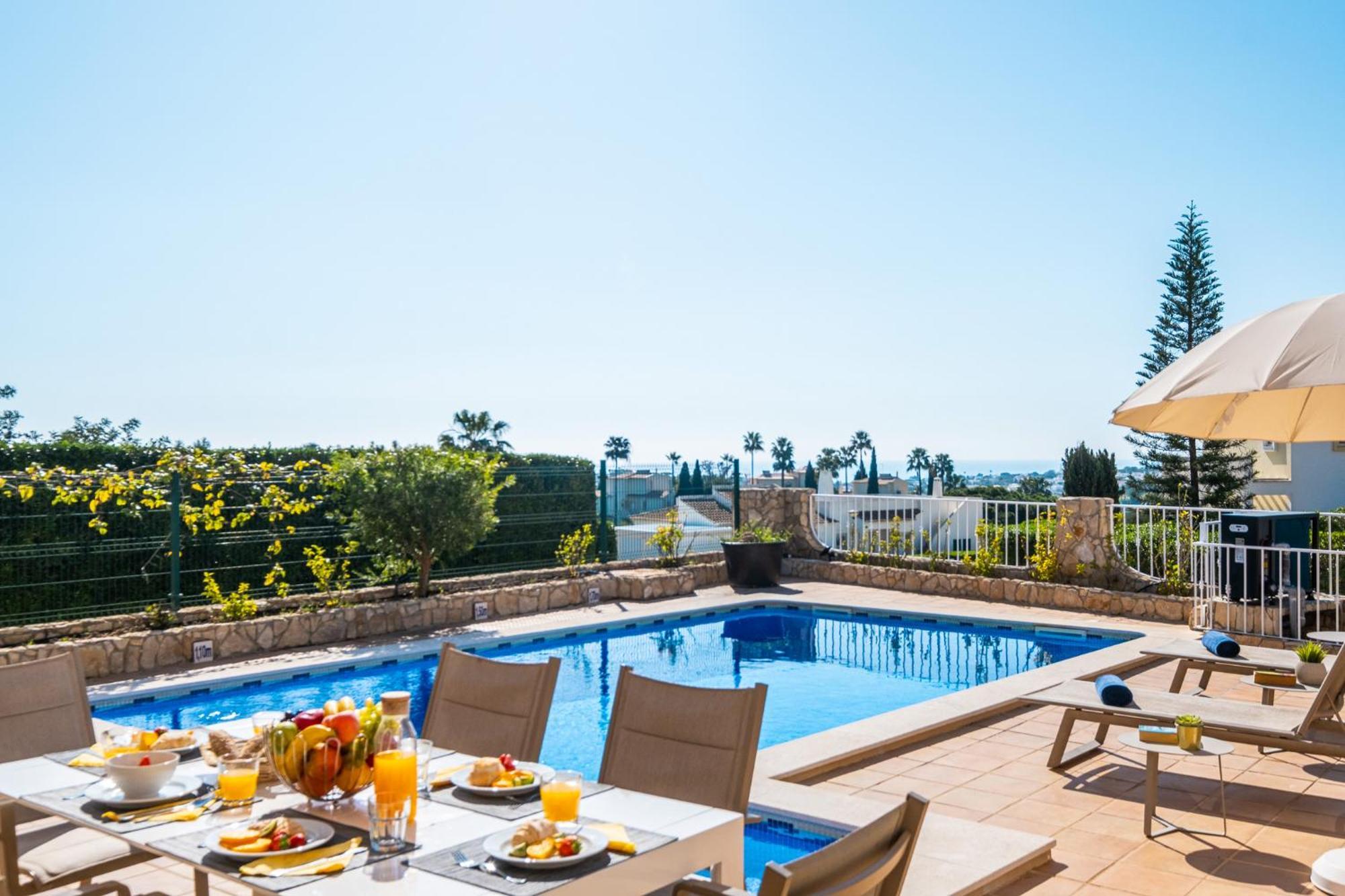 Villa Florenca By Algarve Vacation Albufeira