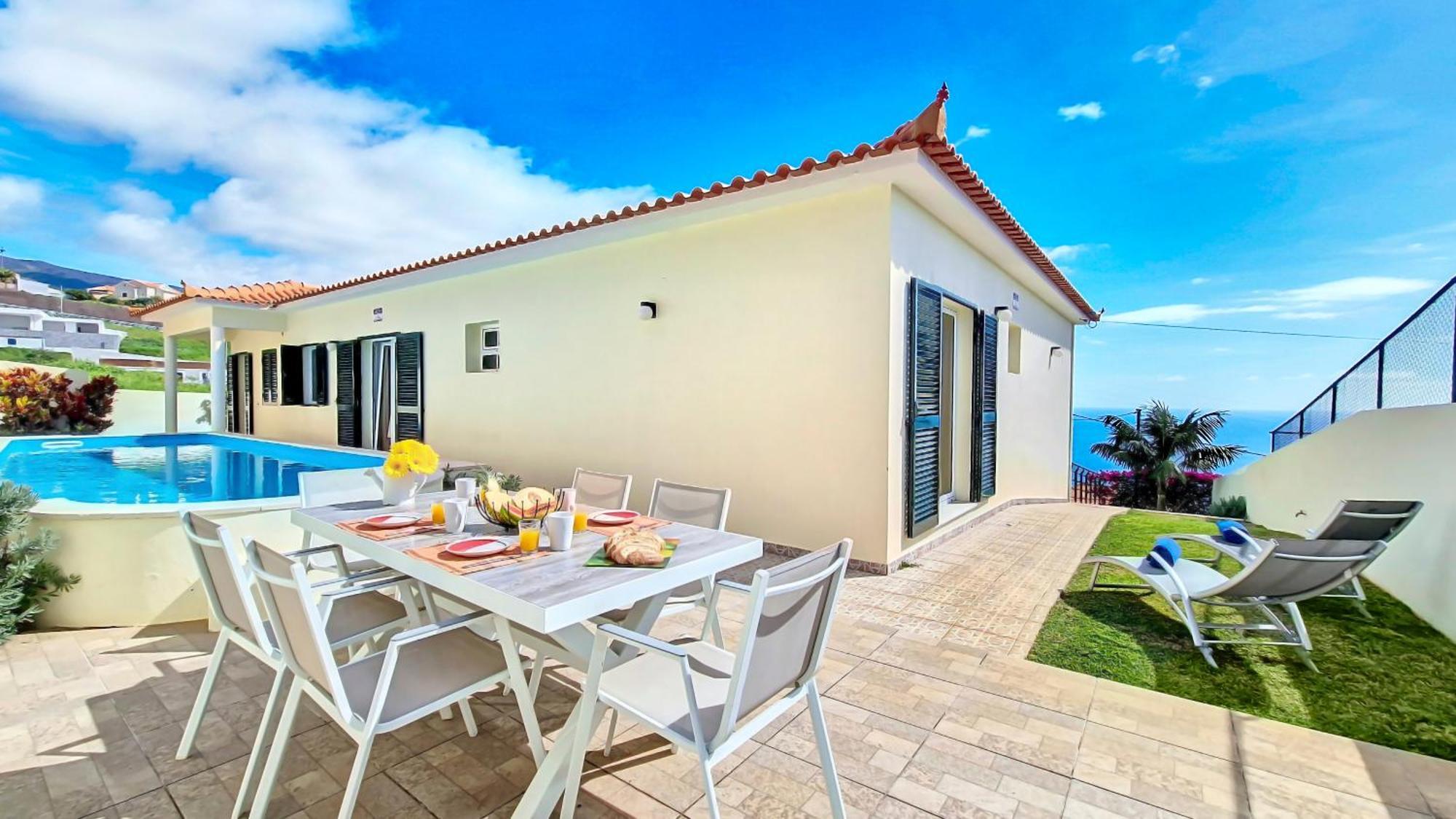 Casa Eleanor By Lovelystay Holiday home Calheta (Madeira)