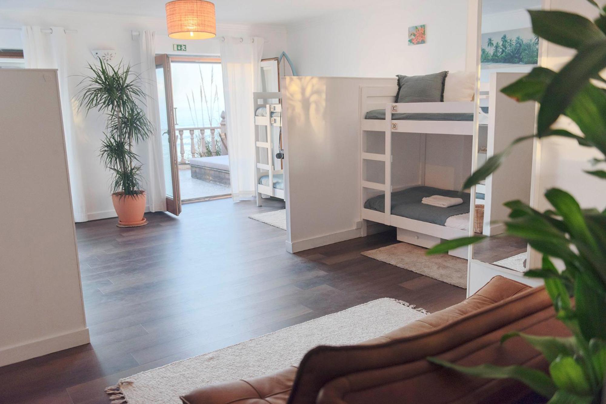 Laneez Surf House Hostal Ericeira