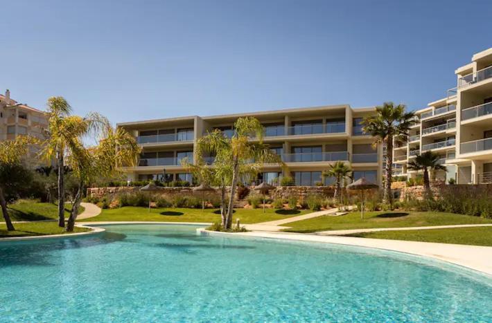 Mooving - Oasis Mar - Praia Da Rocha Portimao