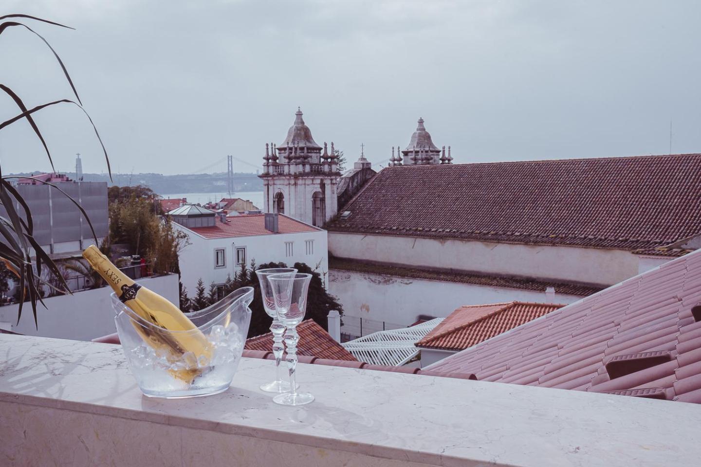 Guest house The Late Birds - Gay Urban Lisbon