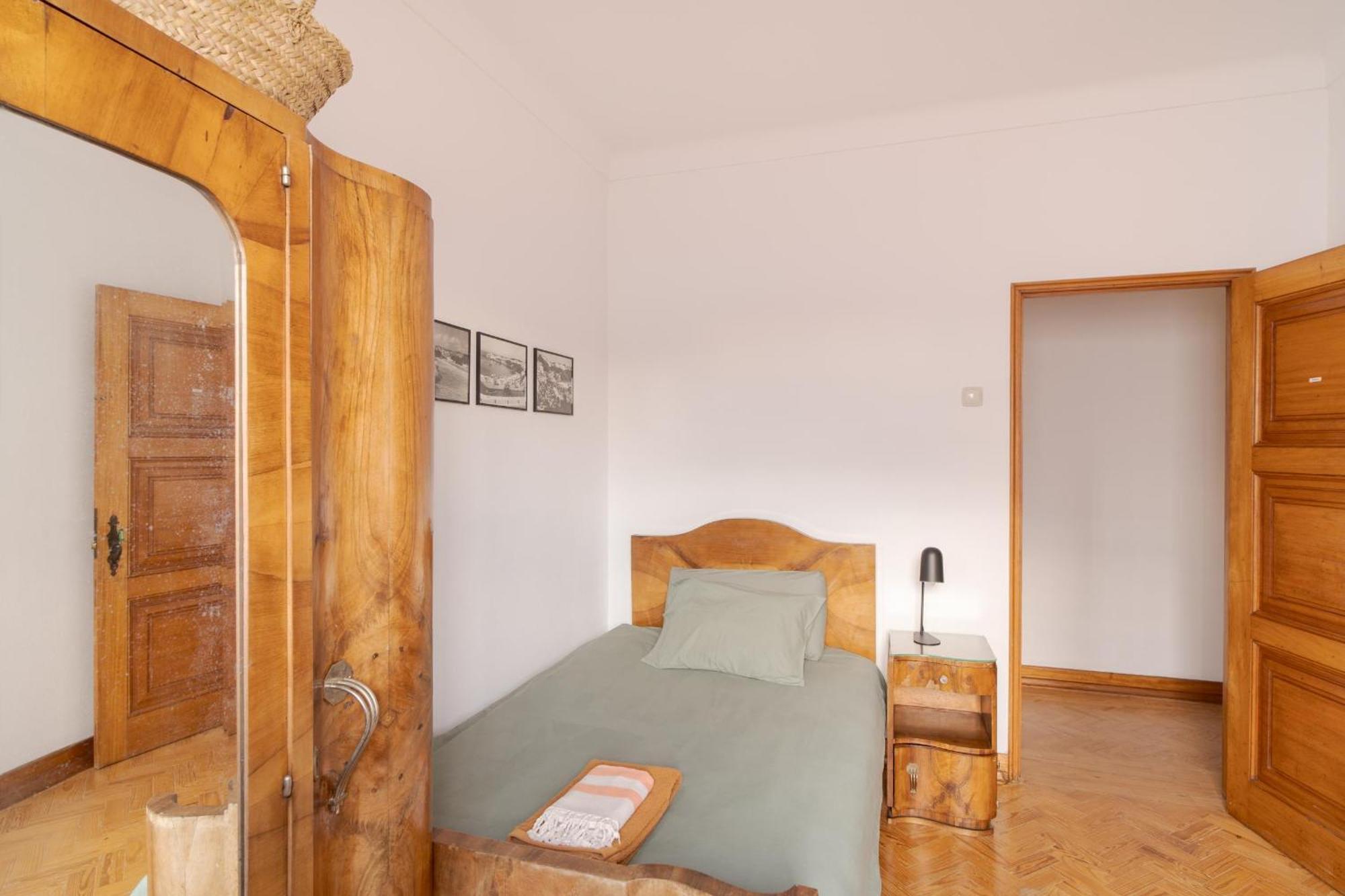 Manas Coliving Sines