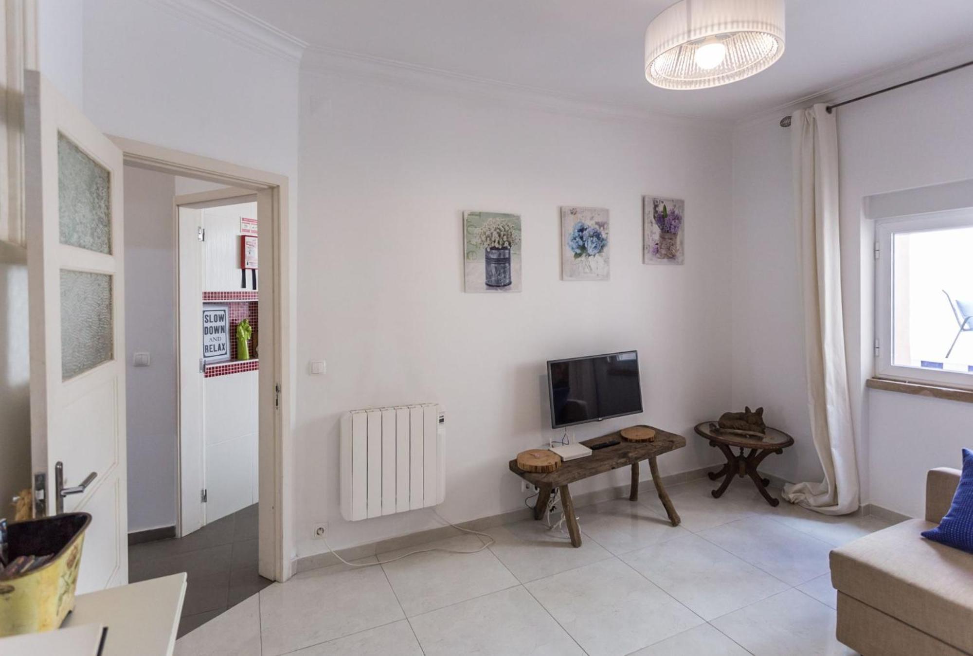 Be Local - Flat With 1 Bedroom And Terrace In Moscavide - * Lissabon