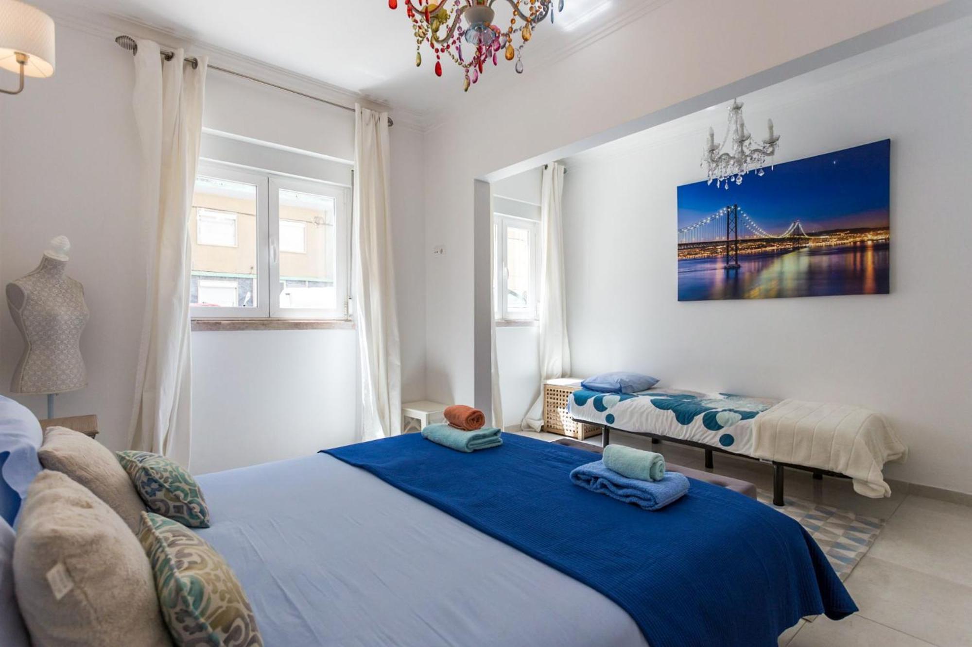 Be Local - Flat With 1 Bedroom And Terrace In Moscavide - Appartement