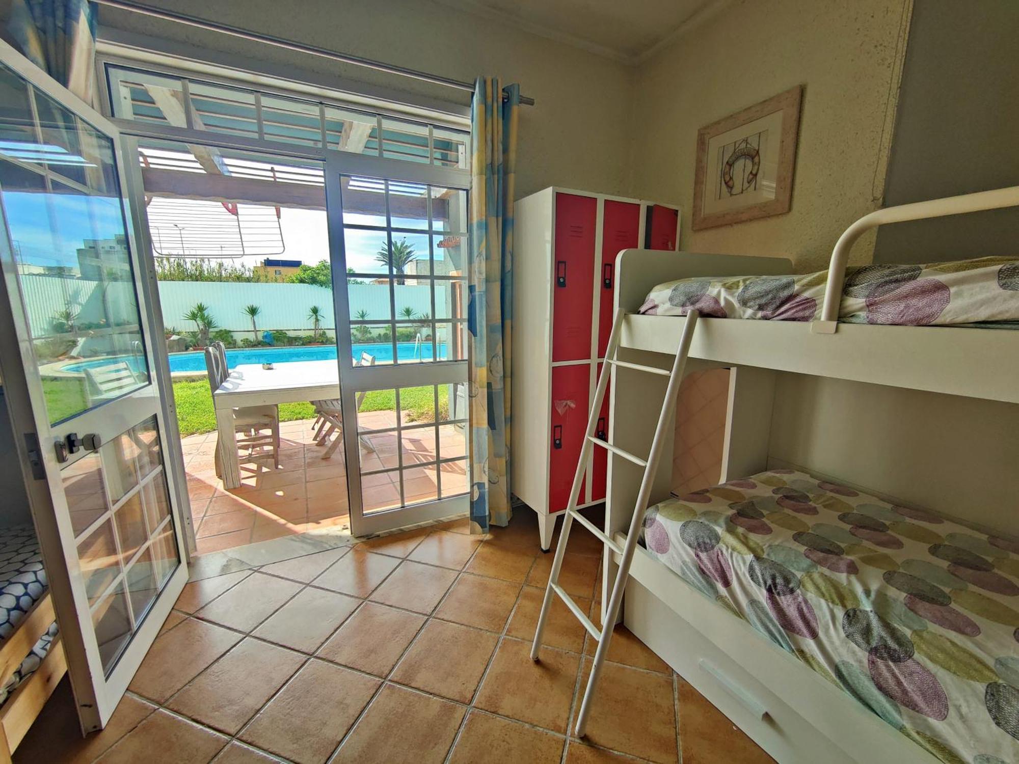Vagueira - Pool & Hostel Aveiro