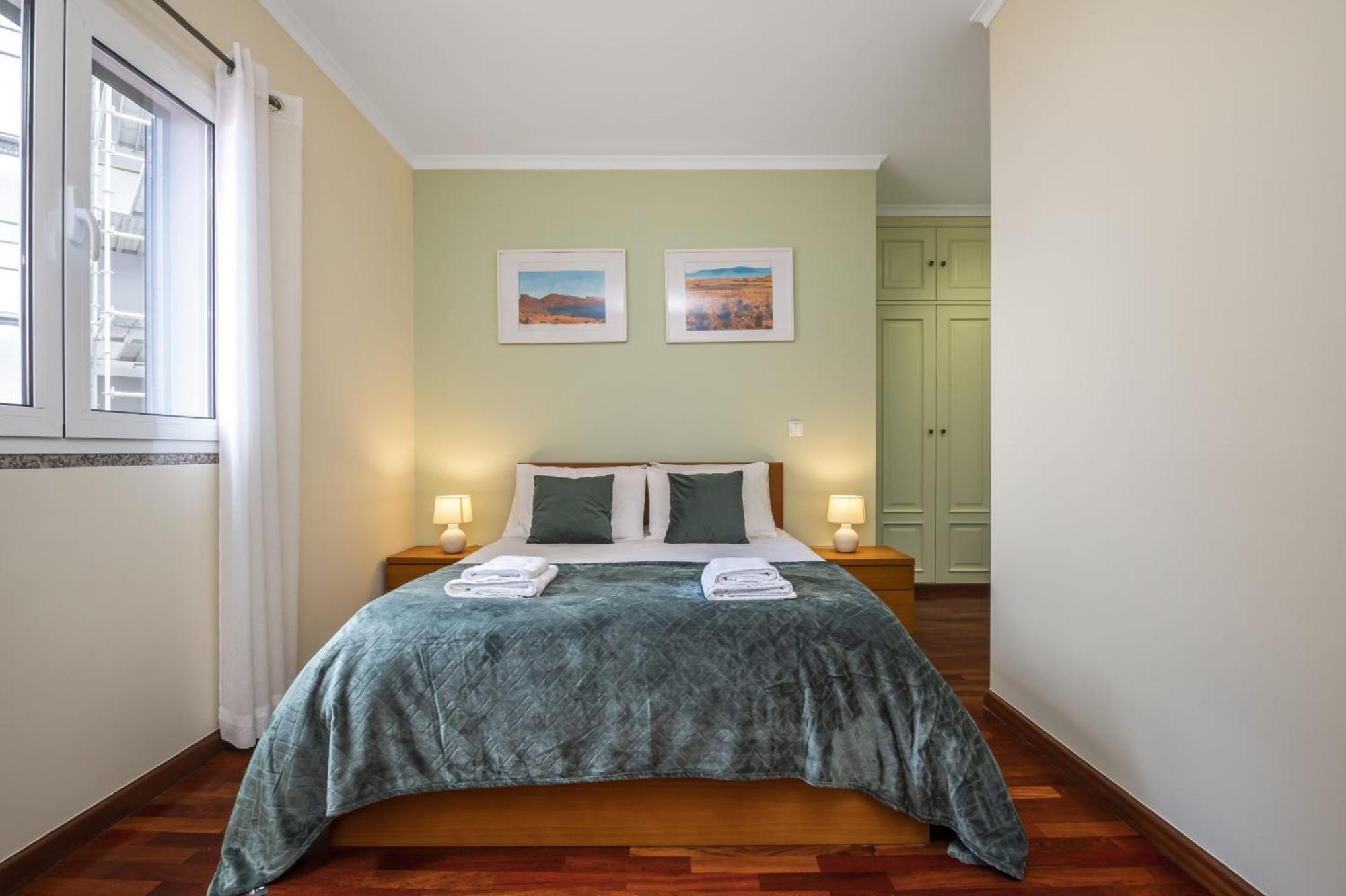 Sea View Apartment