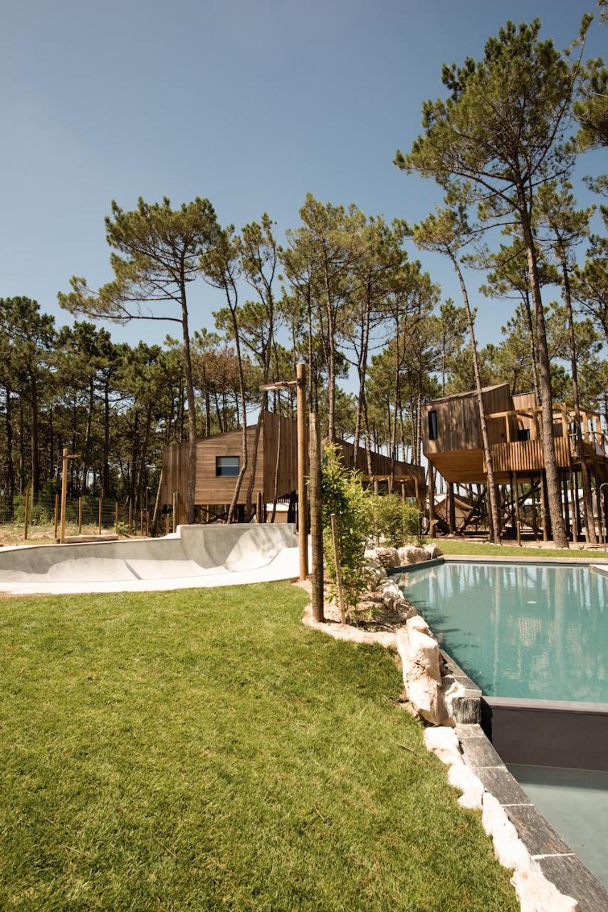 Bukubaki Eco Surf Resort 4*