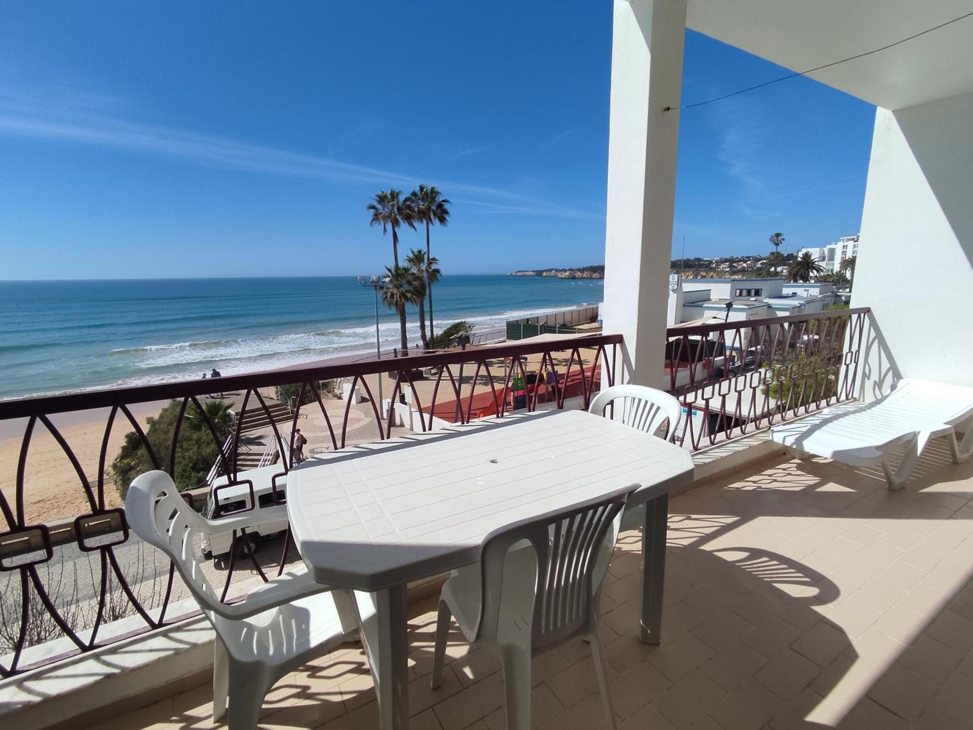 2 Avenida Frente Mar - Casas & Papeis * Armacao de Pera