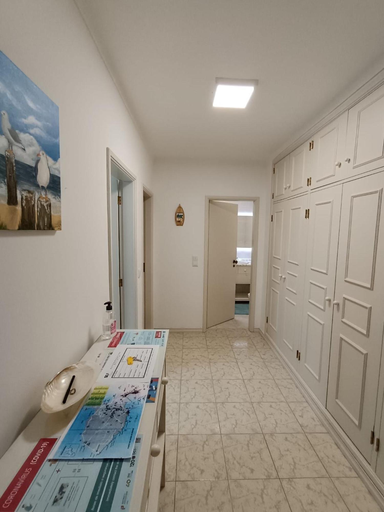Apartment Peniche's Blue & Yellow Peniche