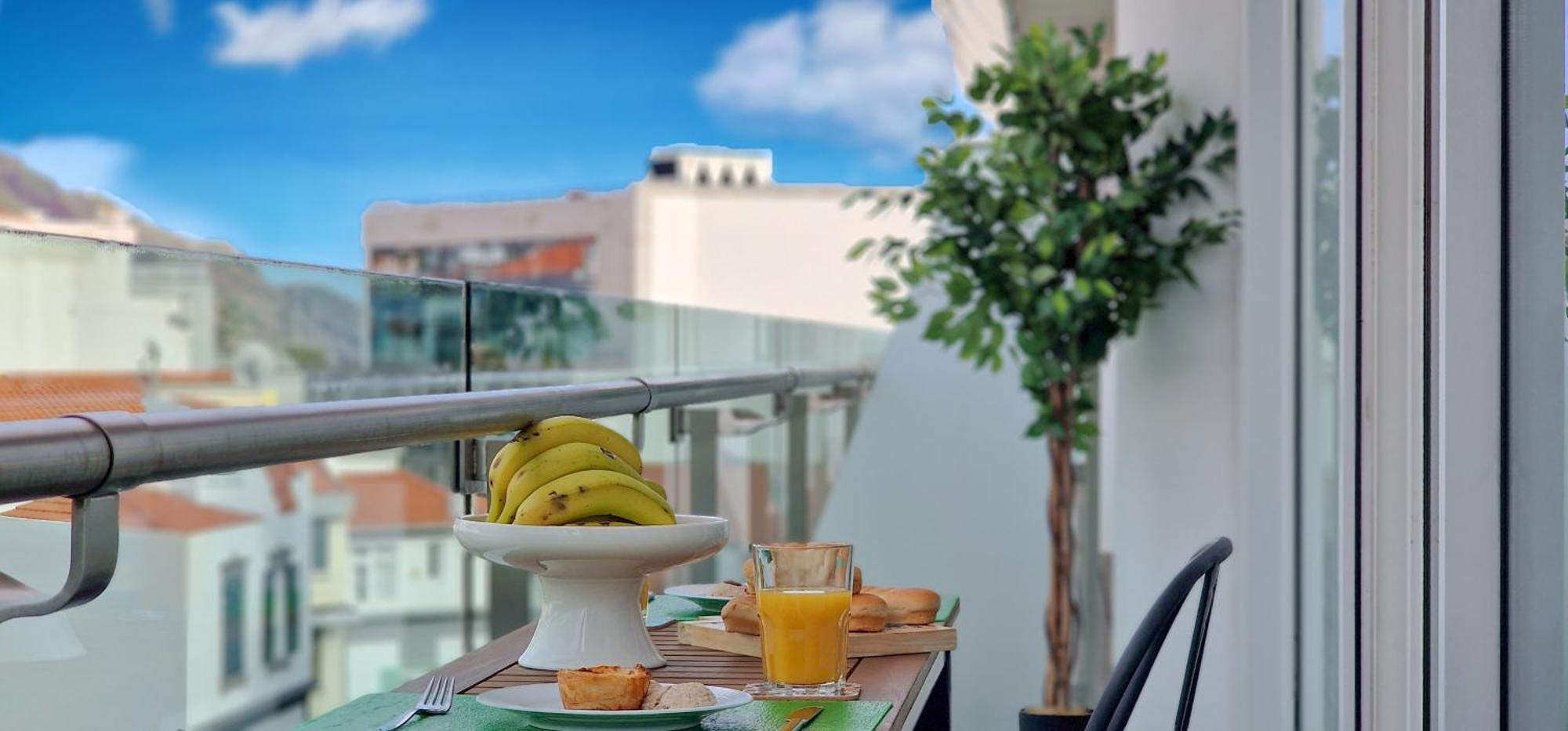 Upscales By Lovelystay - Private Parking Apartment Funchal (Madeira)