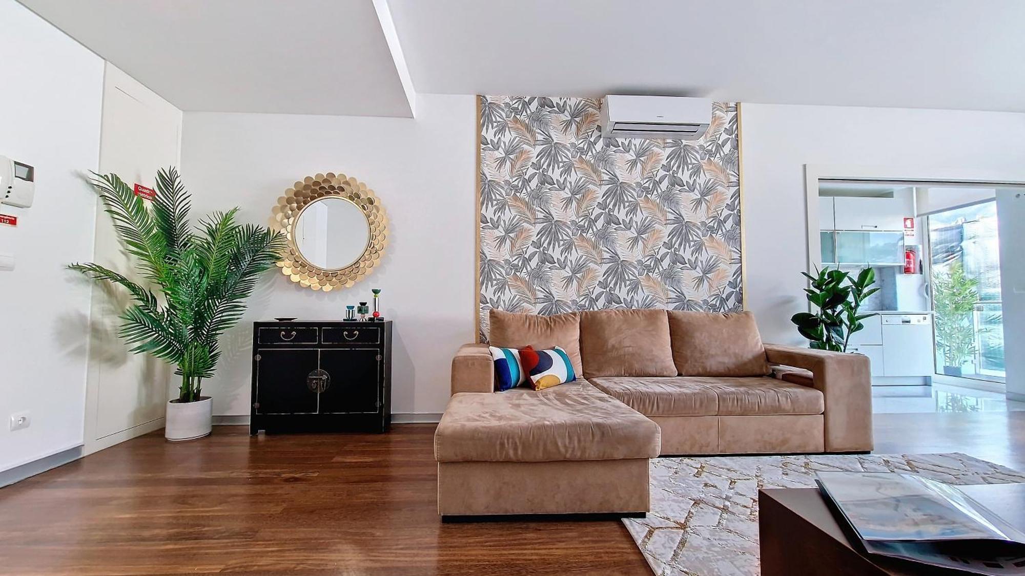 Upscales By Lovelystay - Private Parking Apartment