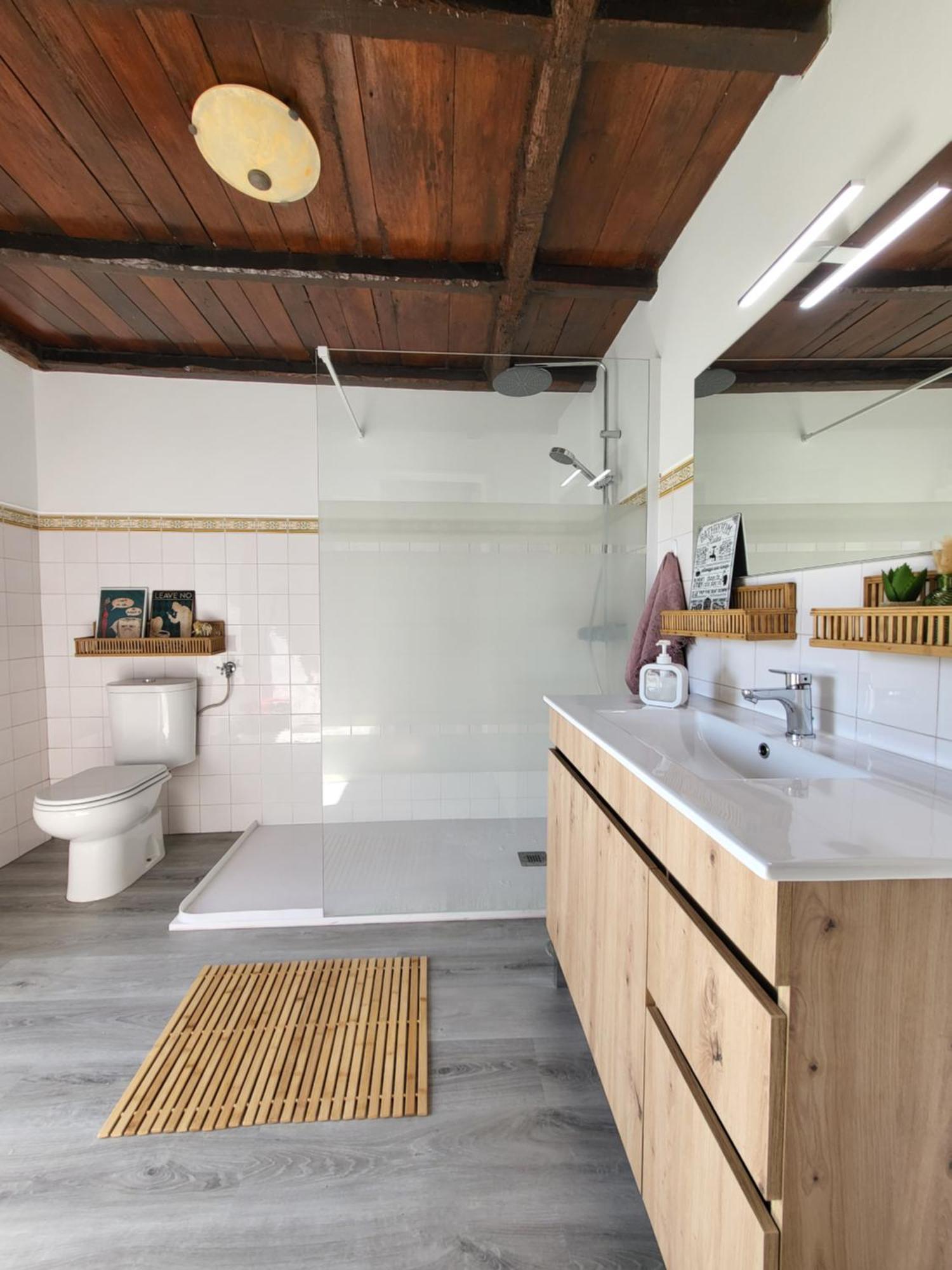 Guest house Torre De Santiago - *