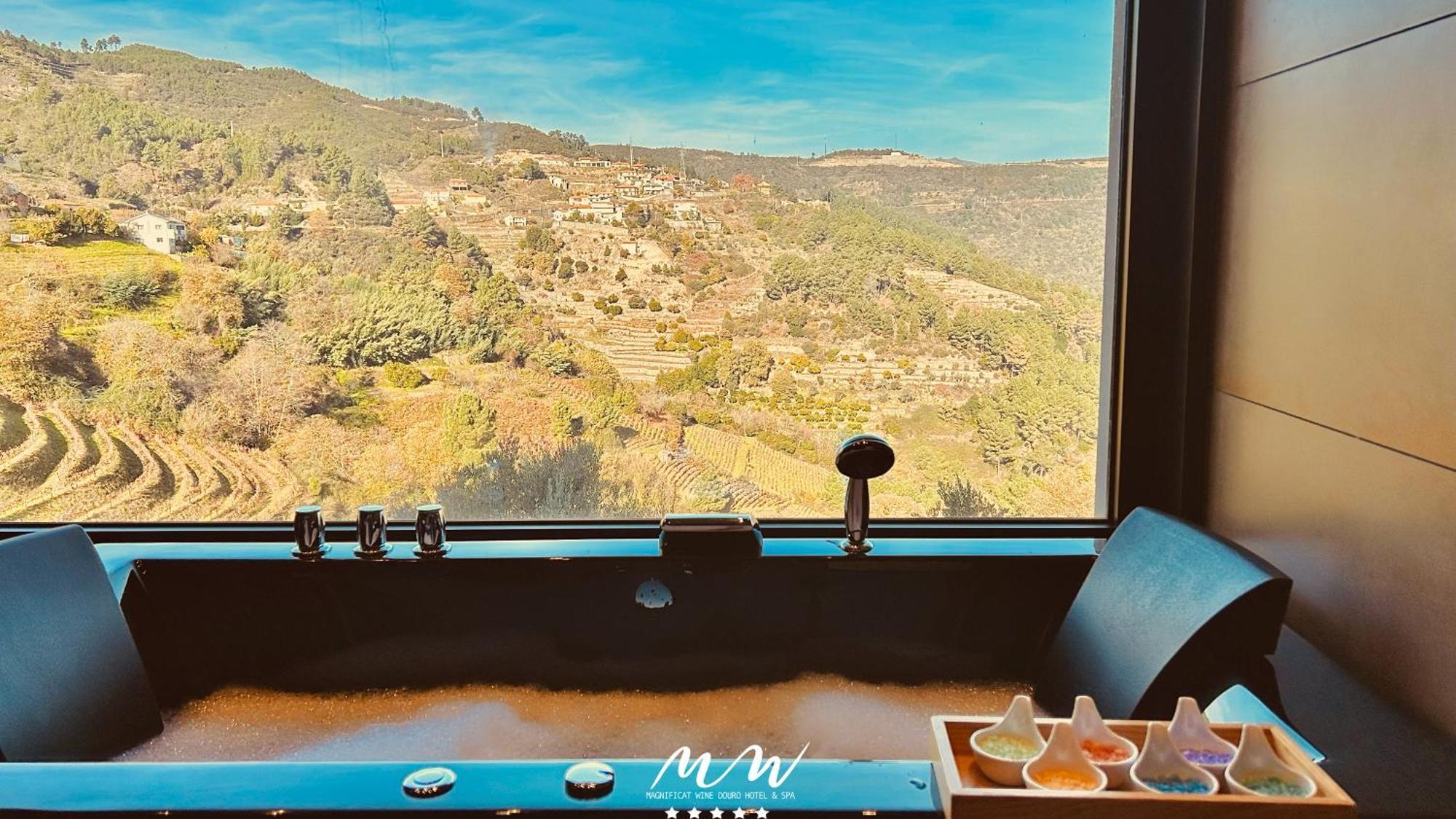 Mw Douro Wine & Hotel