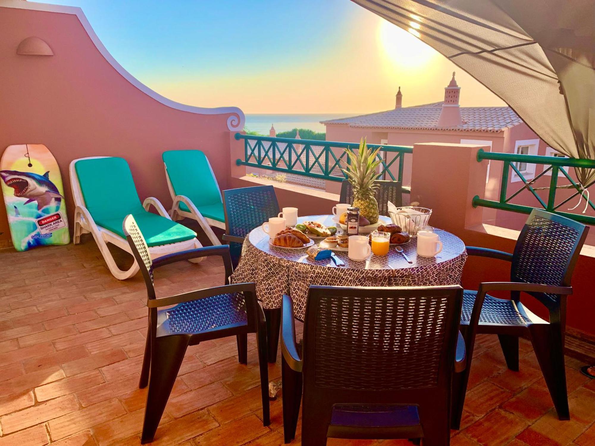 Holiday home Casadaluz 86: Porto Dona Maria Oceanfront Retreat *